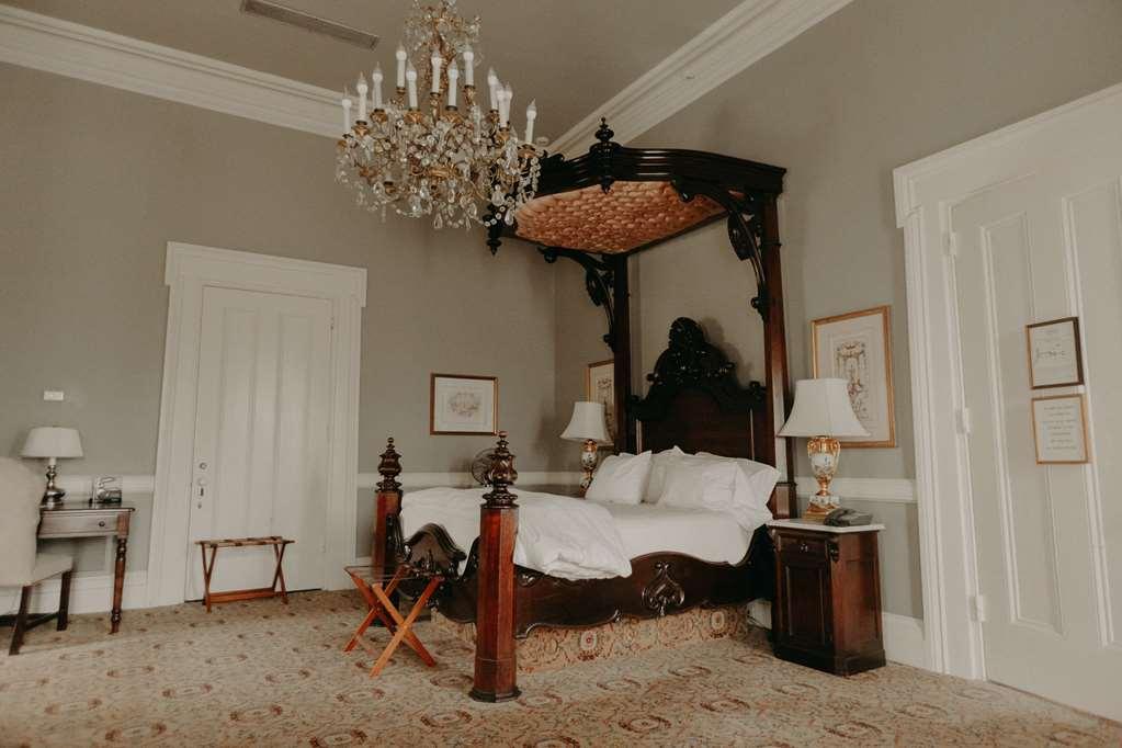 Dunleith Historic Inn Natchez Room photo
